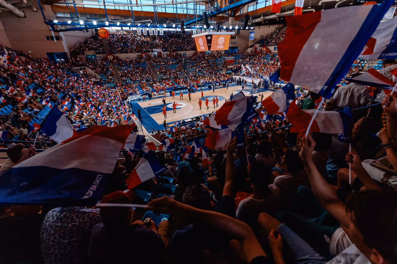 Les places en vente pour les Bleus à Pau, avant Paris en août