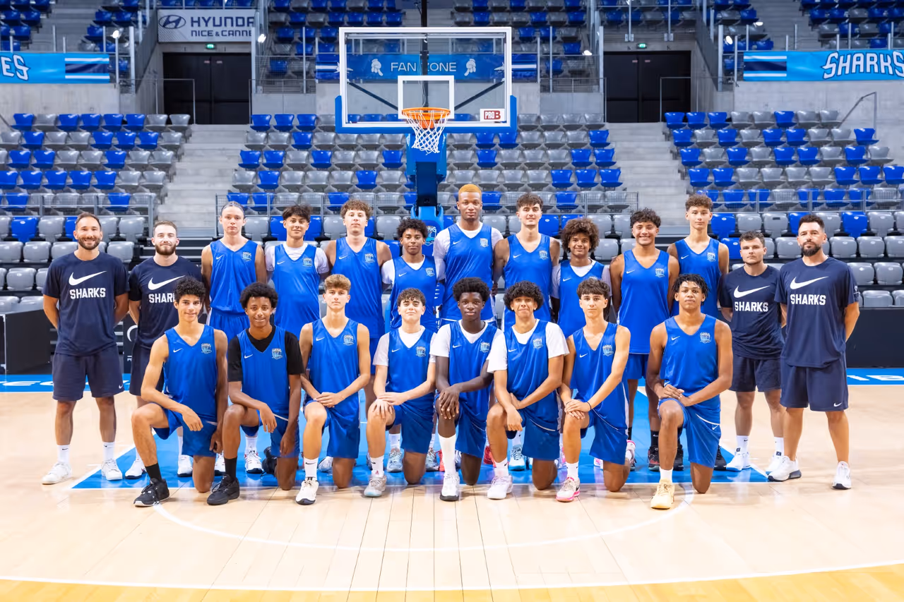 Antibes arrive lancé