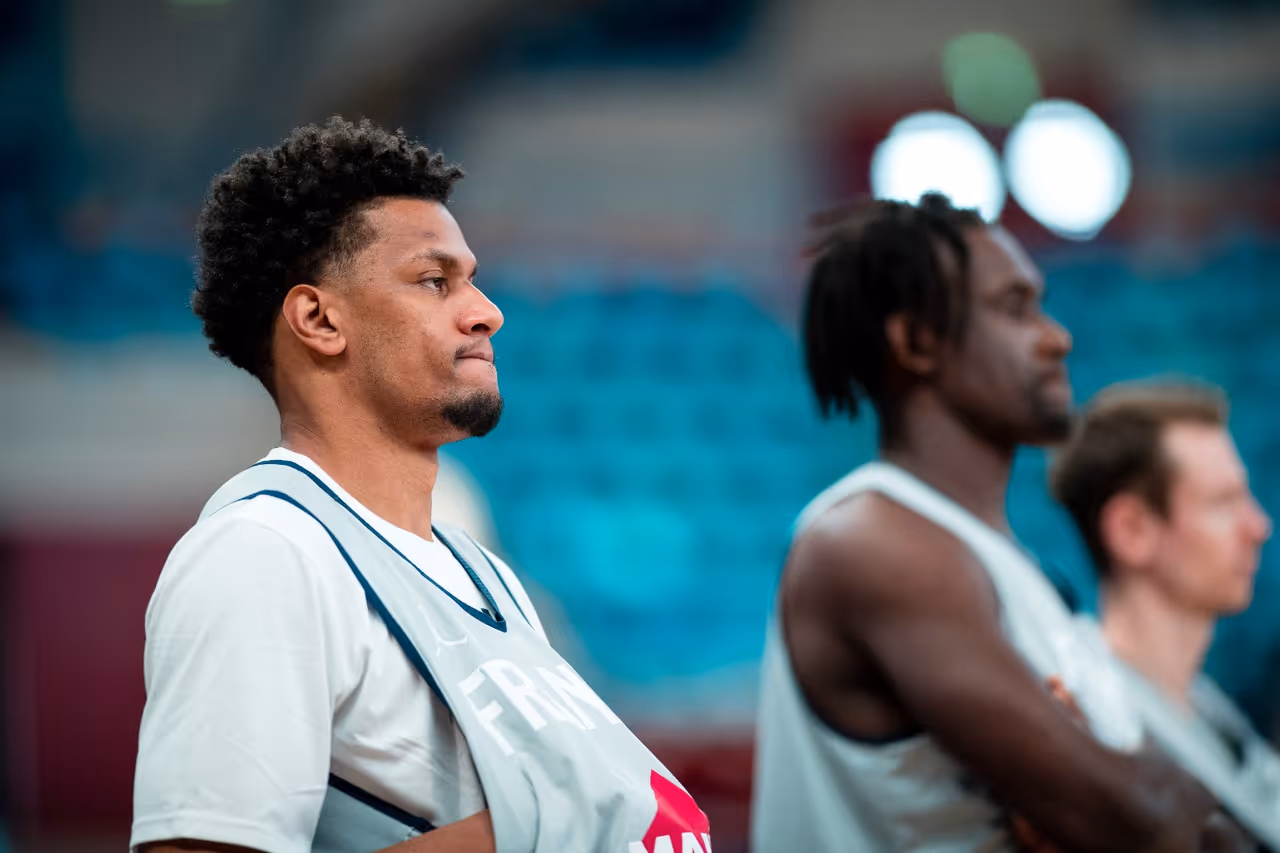 Axel Toupane quitte le groupe France