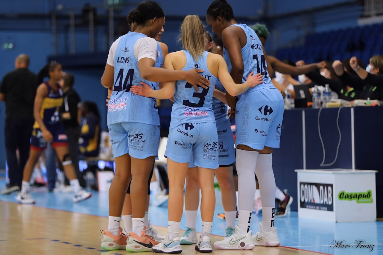 La Ligue Féminine en ligne de mire