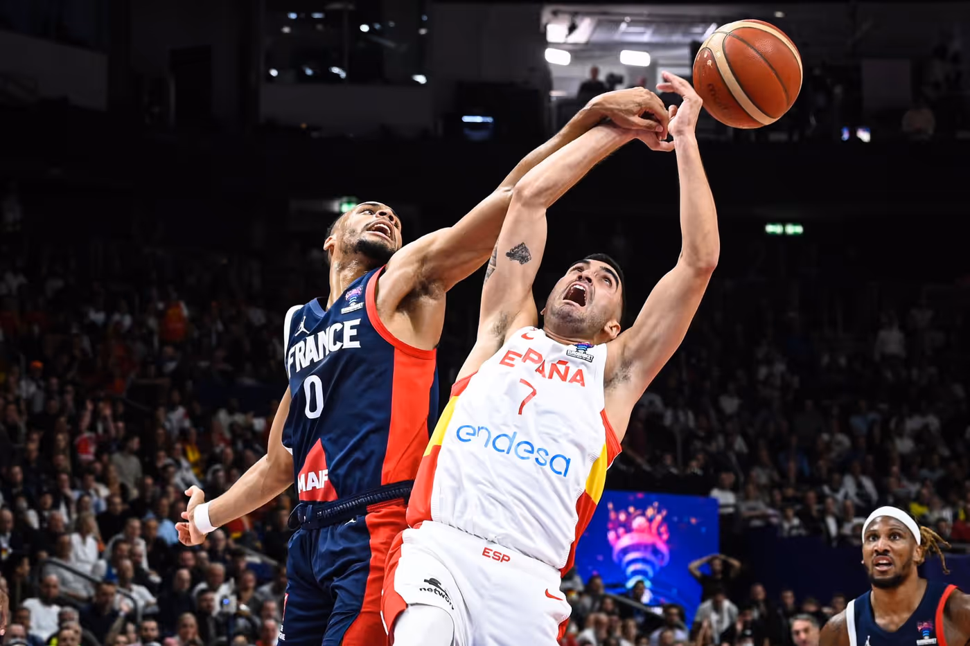 Eurobasket 2022 Finale Fra Esp Elie Okobo