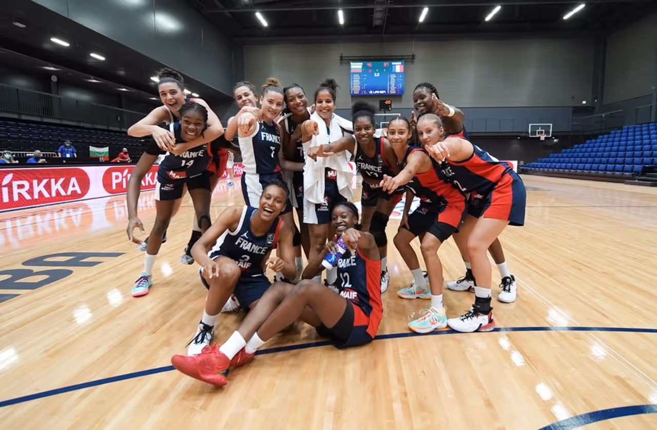 Débuts réussis pour les U16F