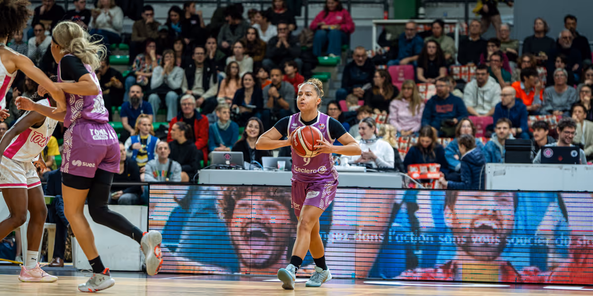 Les Flammes Carolo et Landerneau s'imposent logiquement