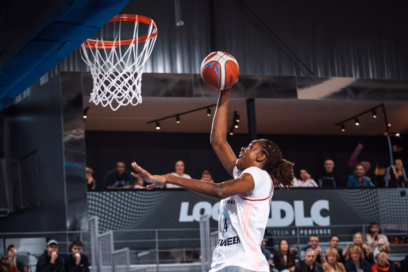 Kfgvfuvrqe16rdgetenb